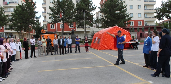 Göğüs Hastalıkları Hastanesinde  Nefes Kesen Afet Tatbikatı