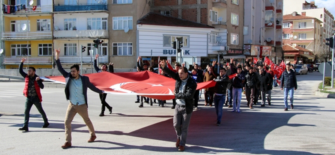 Şehitler İçin “Minnet” Yürüyüşü Düzenlendi