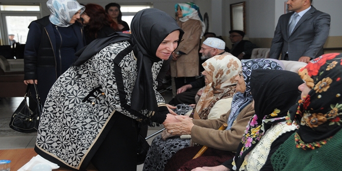 Belediyeden, Yaşlılara Unutulmayacak Bir Gün