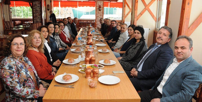 Türk Musiki Topluluğuna Teşekkür Yemeği