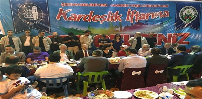 Belediye’den Ağrı ve Mardin’de Kardeşlik İftarı