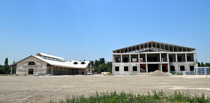 Binicilik Tesisi Tamamlanmak Üzere