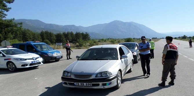 Jandarma ve Polisten Ortak Trafik Uygulaması