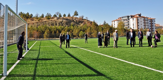 Ustalığını Yeşil Sahalarda da Gösterdi