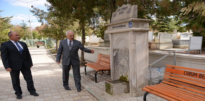 Mezarlıklarda, Hummalı Çalışma Başladı