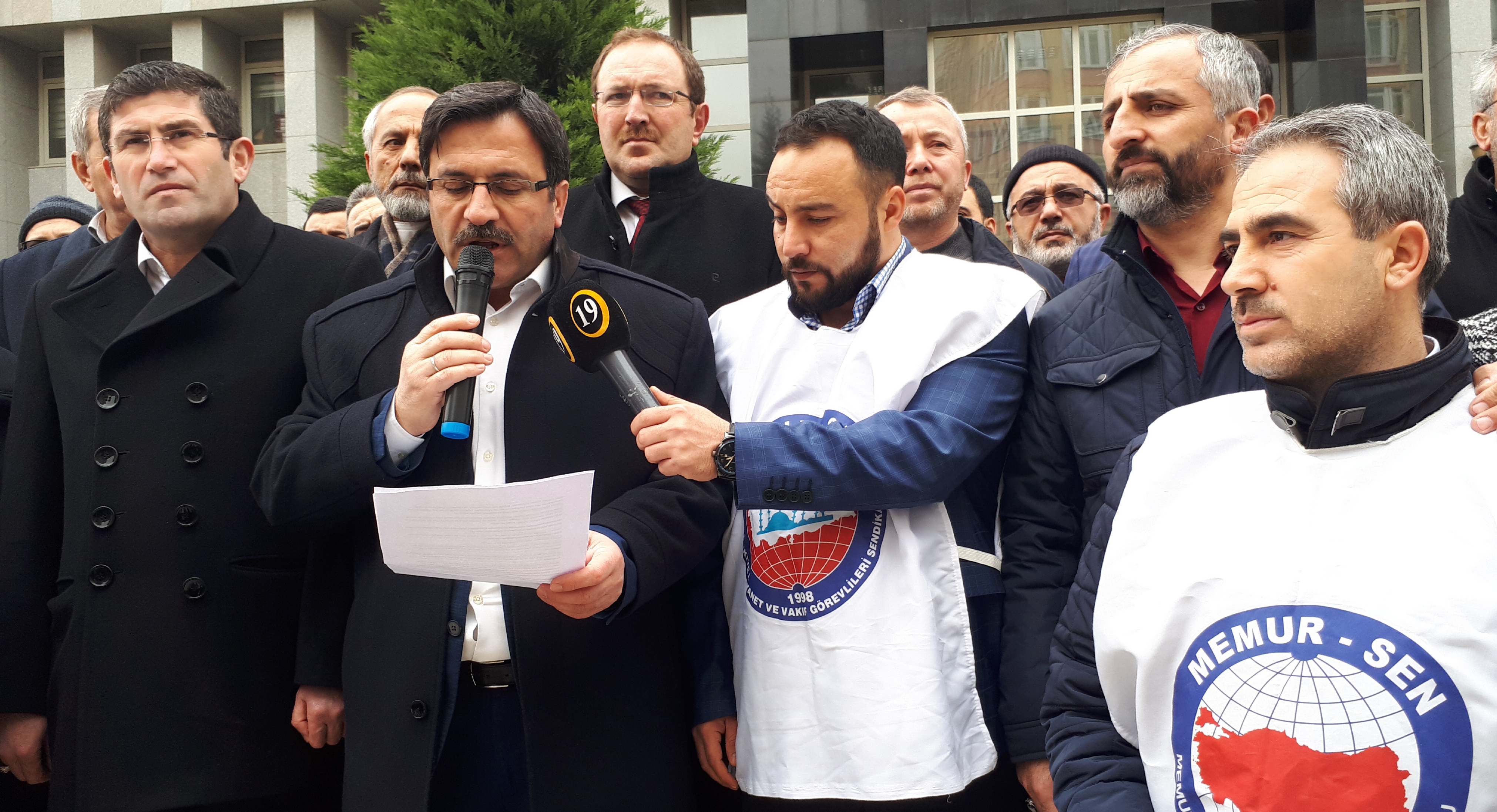 Diyanet-Sen’den, Adnan Oktar’a Suç Duyurusu