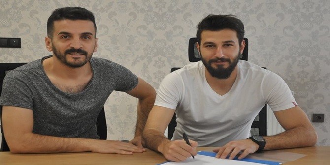 İç Transferde İlk İmza Atıldı