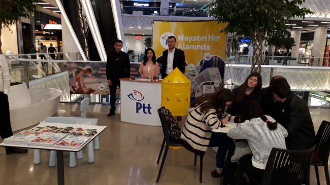 PTT’den Annelere Özel Mektup Standı