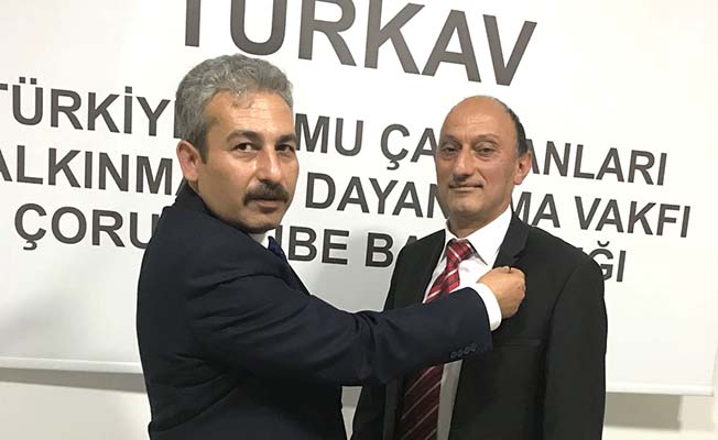 TÜRKAV’da Bayrak Değişimi