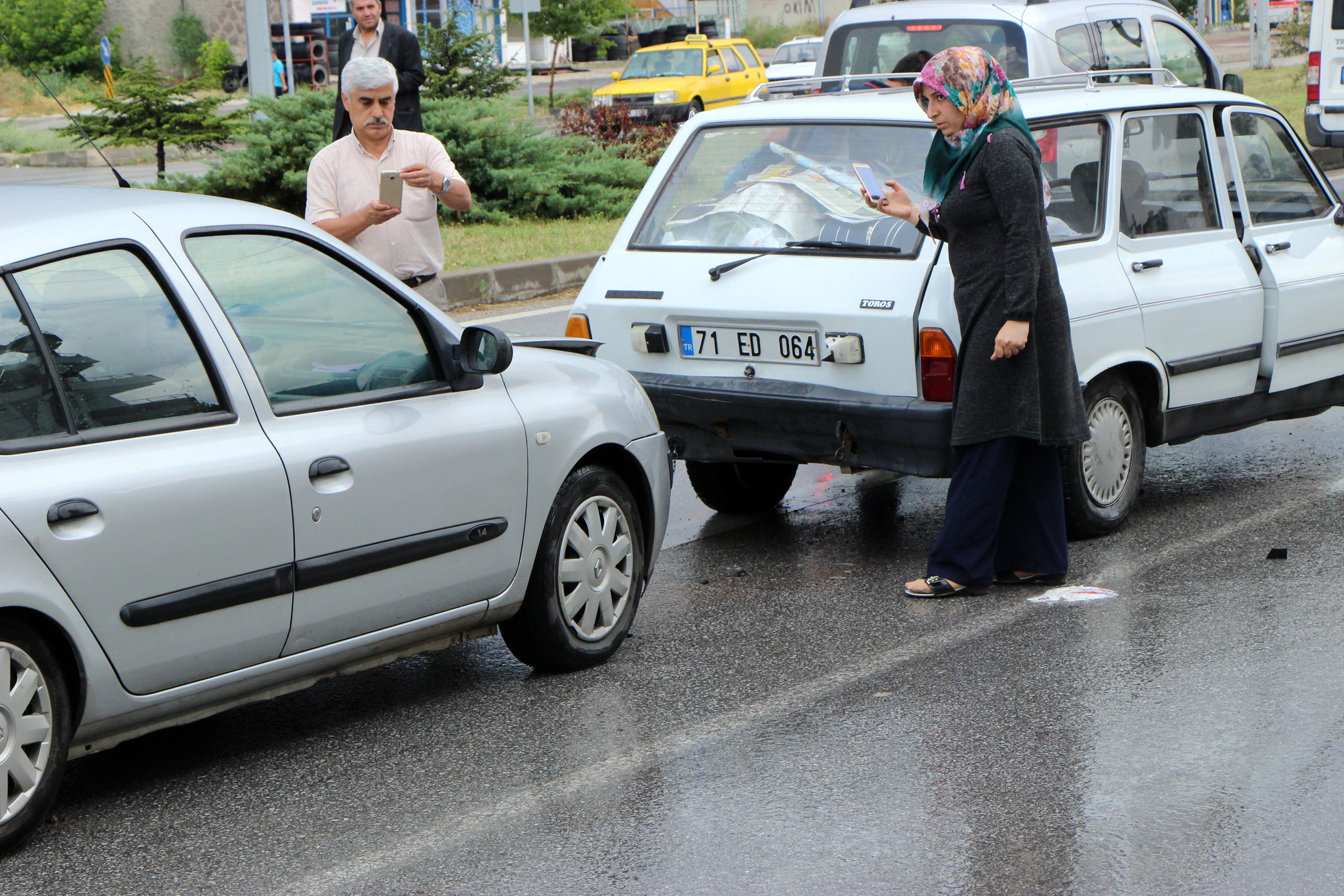 Yağmur Kazalara Neden Oluyor