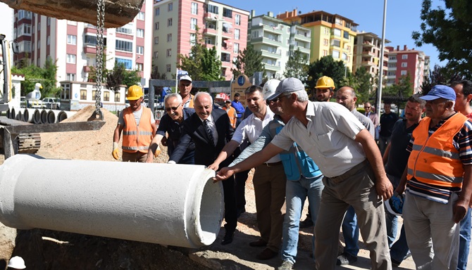 Ata Caddesi’nde Alt Yapı Çalışması Başladı