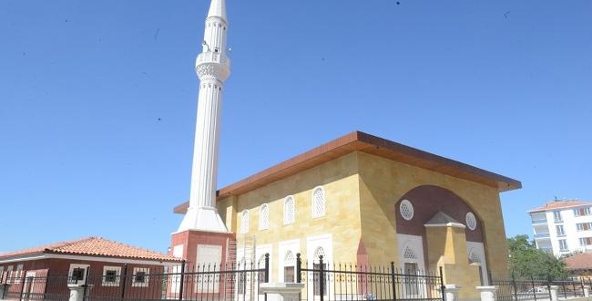 Mahalle Mescitleri Bayrama Hazır