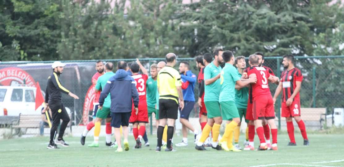 Belediyespor Maçında Olaylar Çıktı