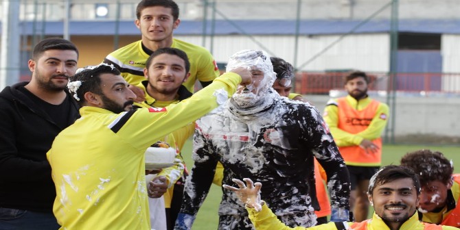 19’una Bol Köpüklü Girdi