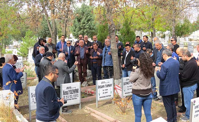 Mustafa Yolyapar Mezarı Başında Anıldı