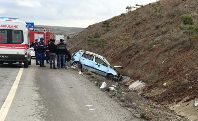 Otomobil Takla Attı : 3 Yaralı