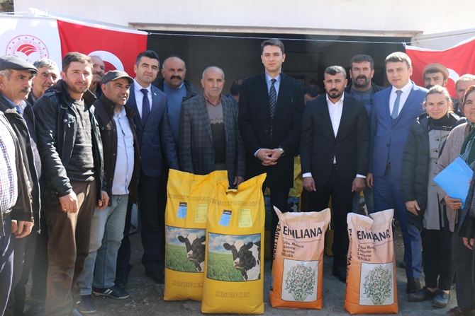 Ortaköy’de Yem Bitkisi Tohumu Dağıtıldı