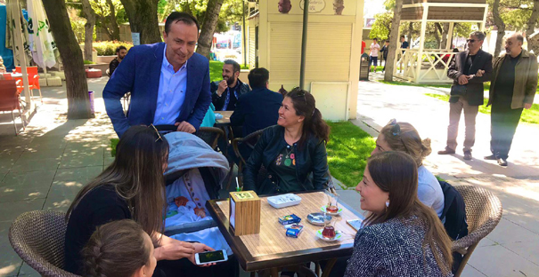 Ceylan, Gazi Caddesi’nde Hal Hatır Sordu