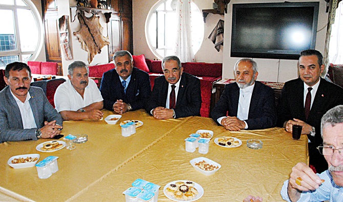 Esnaf Temsilcileri ÇESOB’ta Bayramlaştı