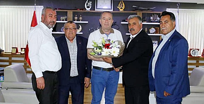 Gür, Başkan Şahiner’i Kutladı