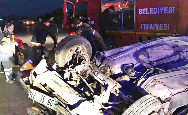 Çorum’da Trafik Kazası: 1’i Ağır, 2 Yaralı