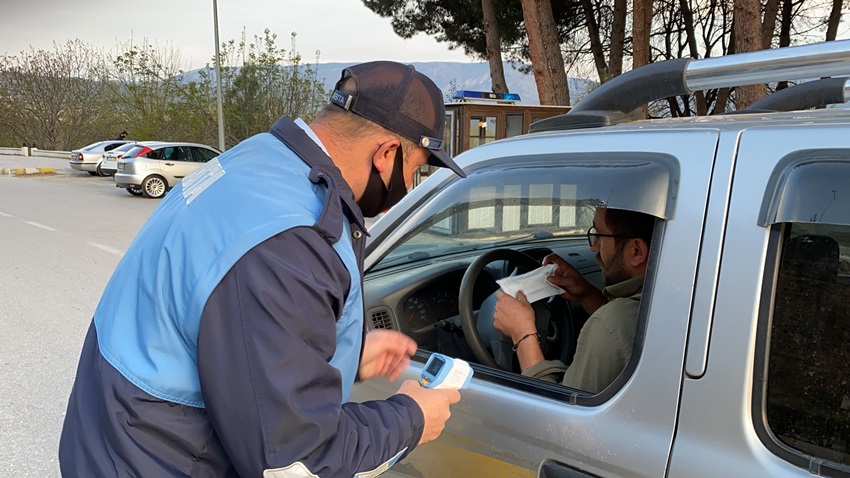 Kargı Belediyesi Sürücülere Maske Dağıttı