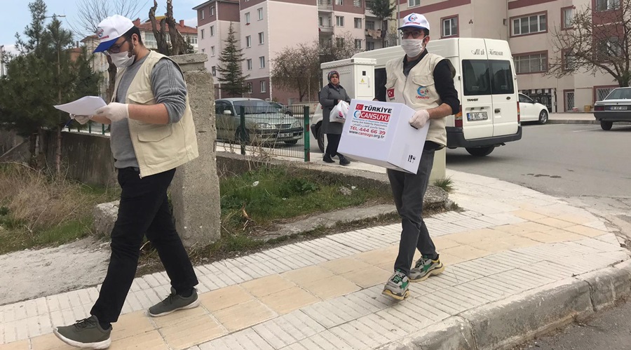 Cansuyu “Evinize Sağlık” İçin Kolları Sıvadı