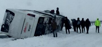 Fatsa Belediyespor Otobüsü Çorum Yolunda Devrildi