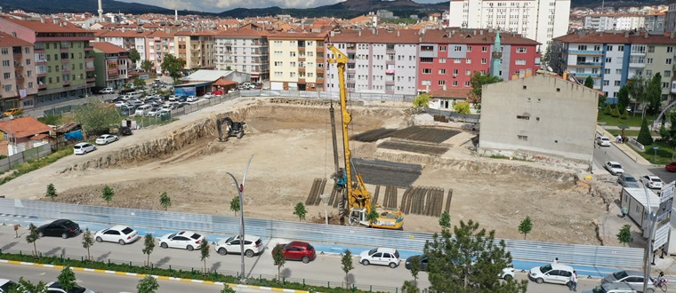 Bedesten İnşaatı Devam Ediyor