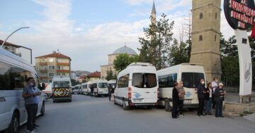 Sungurlu’dan Öğrenciler Dualarla Yolcu Edildi