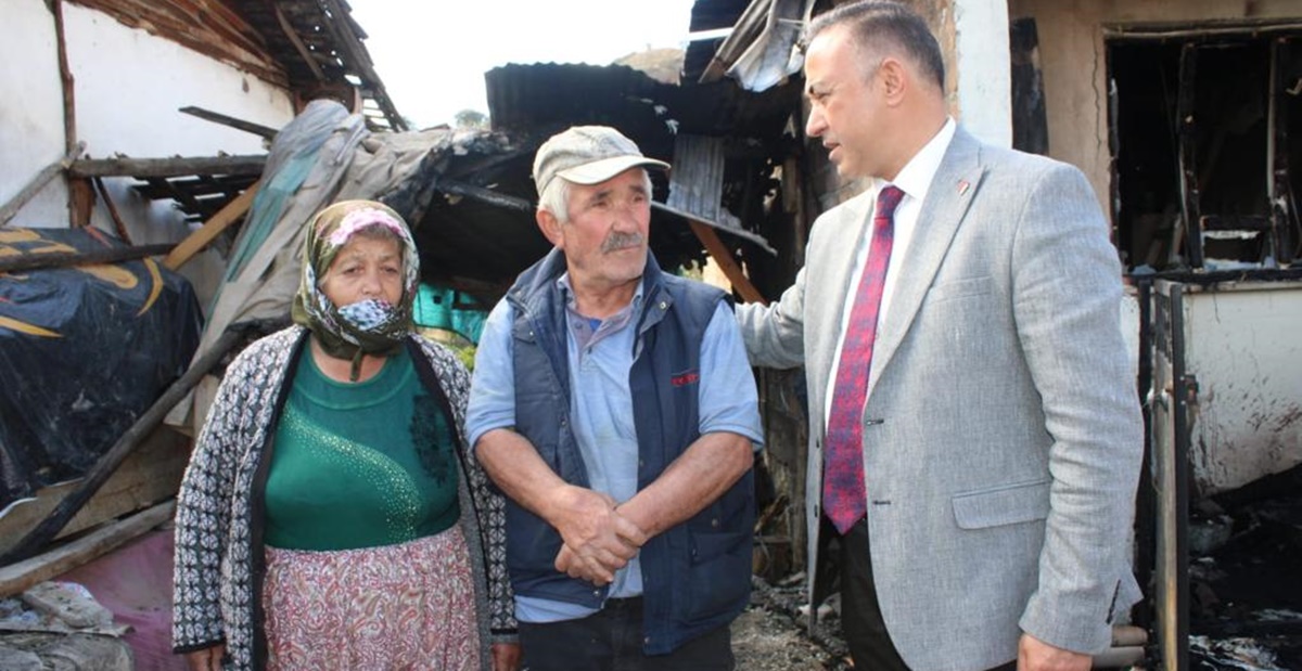 Tahtasız’dan, Yangınzede Aileye Geçmiş Olsun Ziyareti