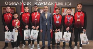 Kaymakam Başarılı Sporcuları Tebrik Etti