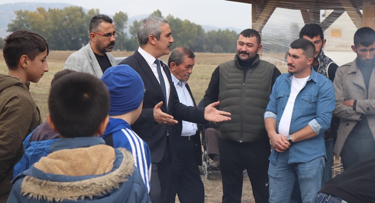 “Gelecek Milliyetçi Hareket İle Şekillenecek”