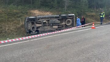 Yoldan Çıkan Pikap Şarampole Devrildi: 1 Ölü, 1 Yaralı