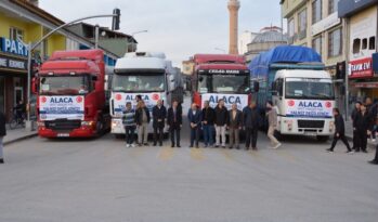 Deprem Bölgesine 4 Tır Yardım Malzemesi Gönderildi