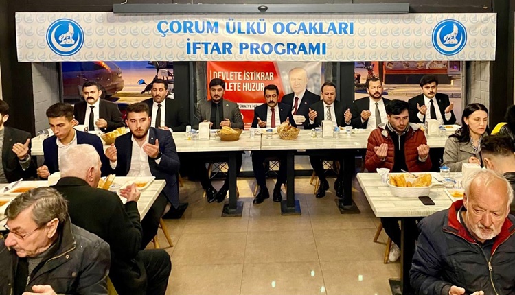 Ülkü Ocakları Başkanları İftarda Biraraya Geldi