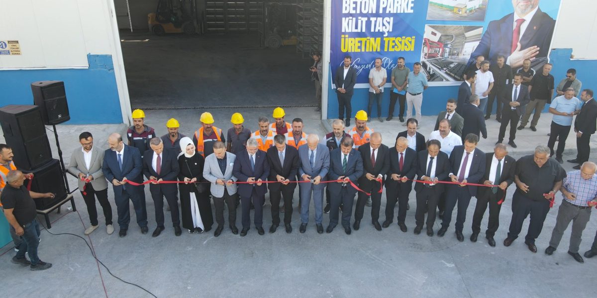 Beton Parke Kilit Taşı Üretim Tesisi Açıldı