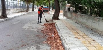 Belediyeden Hummalı Temizlik Çalışması