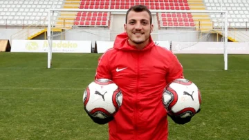 Ahlatcı Çorum FK Emircan Altıntaş’ı Kiraladı
