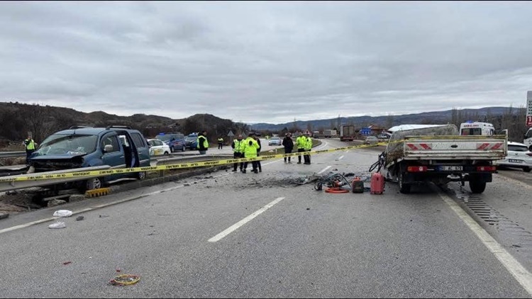 Osmancık’ta Feci Kaza: 2 Ölü, 5 Yaralı